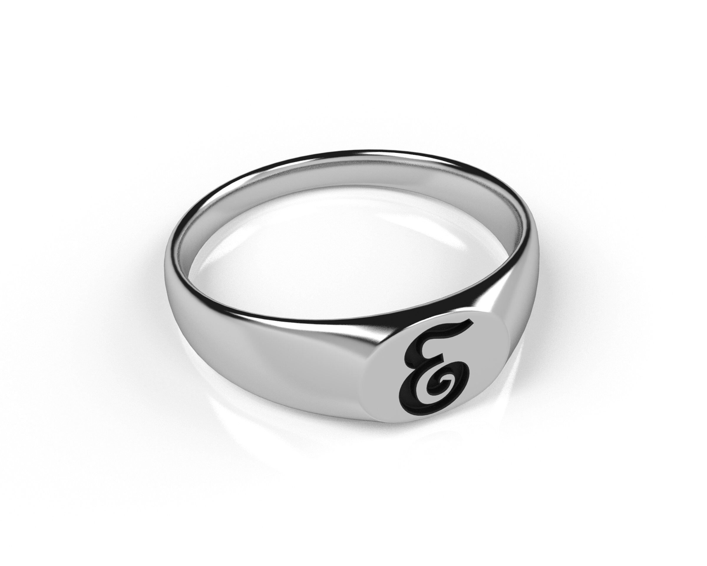 bague avec la lettre e