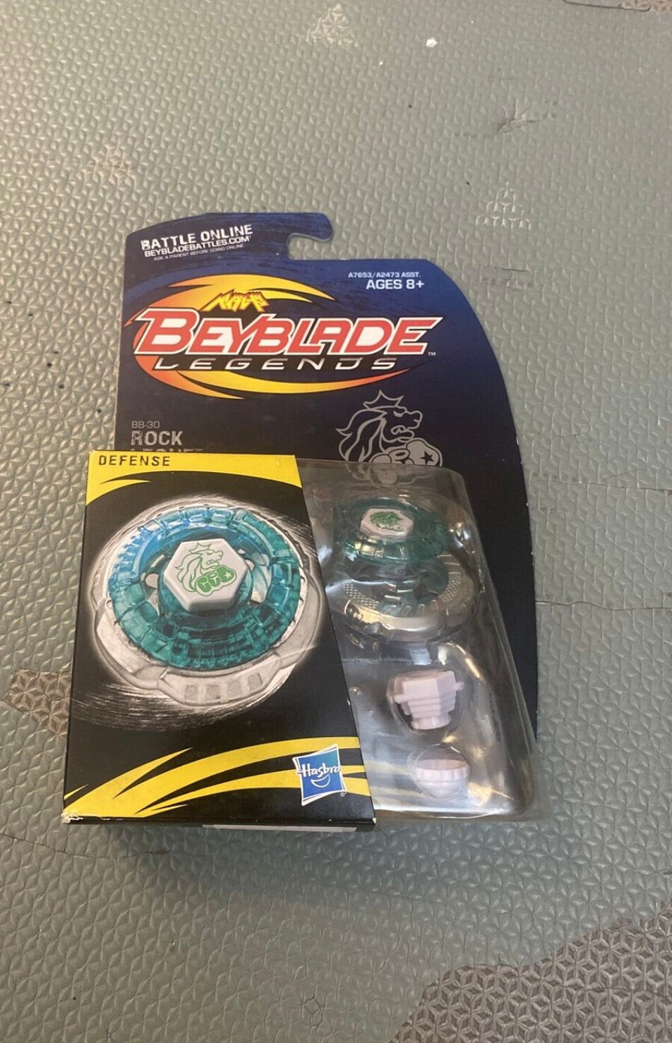 Beyblade Metal Fusion Rock Leone 145WB Defense Hasbro Moc New Rare