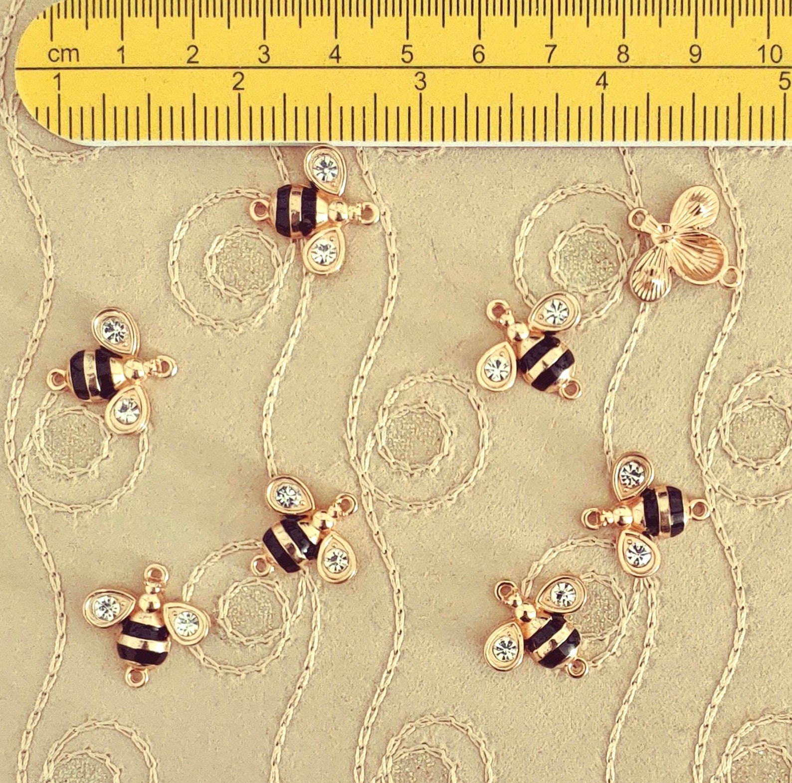 Bumble Bee Charms Adorable Gold Tone Clear Rhinestones / Priced per ...