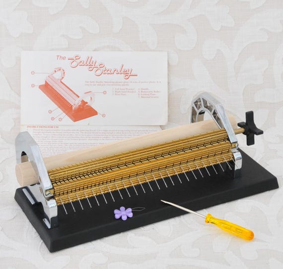Smocking Pleater Machine Sally Stanley Brass Rollers