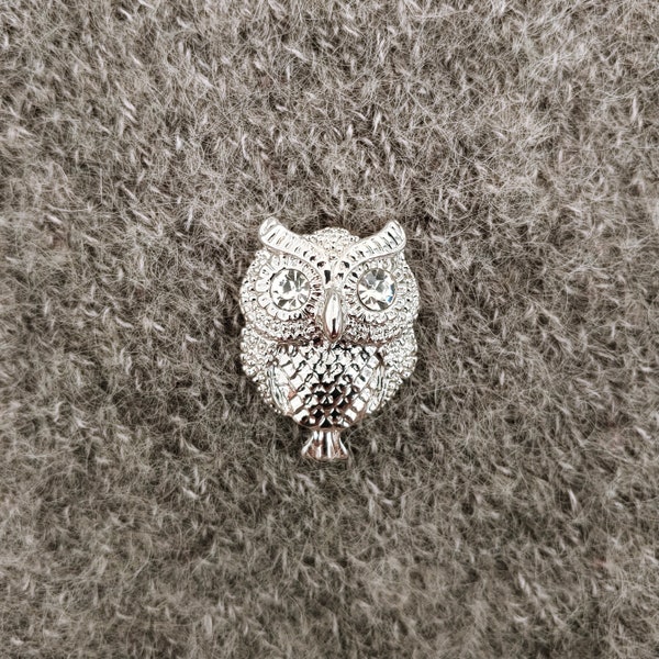Buttons Owl Metal Silver Tone Shank Back ~ Priced Per Piece ~ Rhinestone Eyes