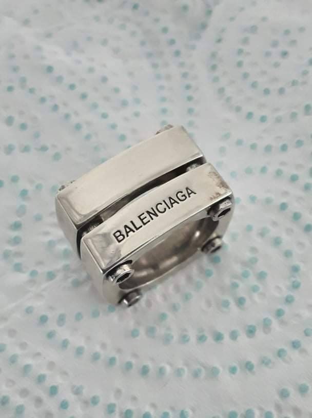 Balenciaga Silver Tone Gear Plate Ring - Etsy Hong Kong