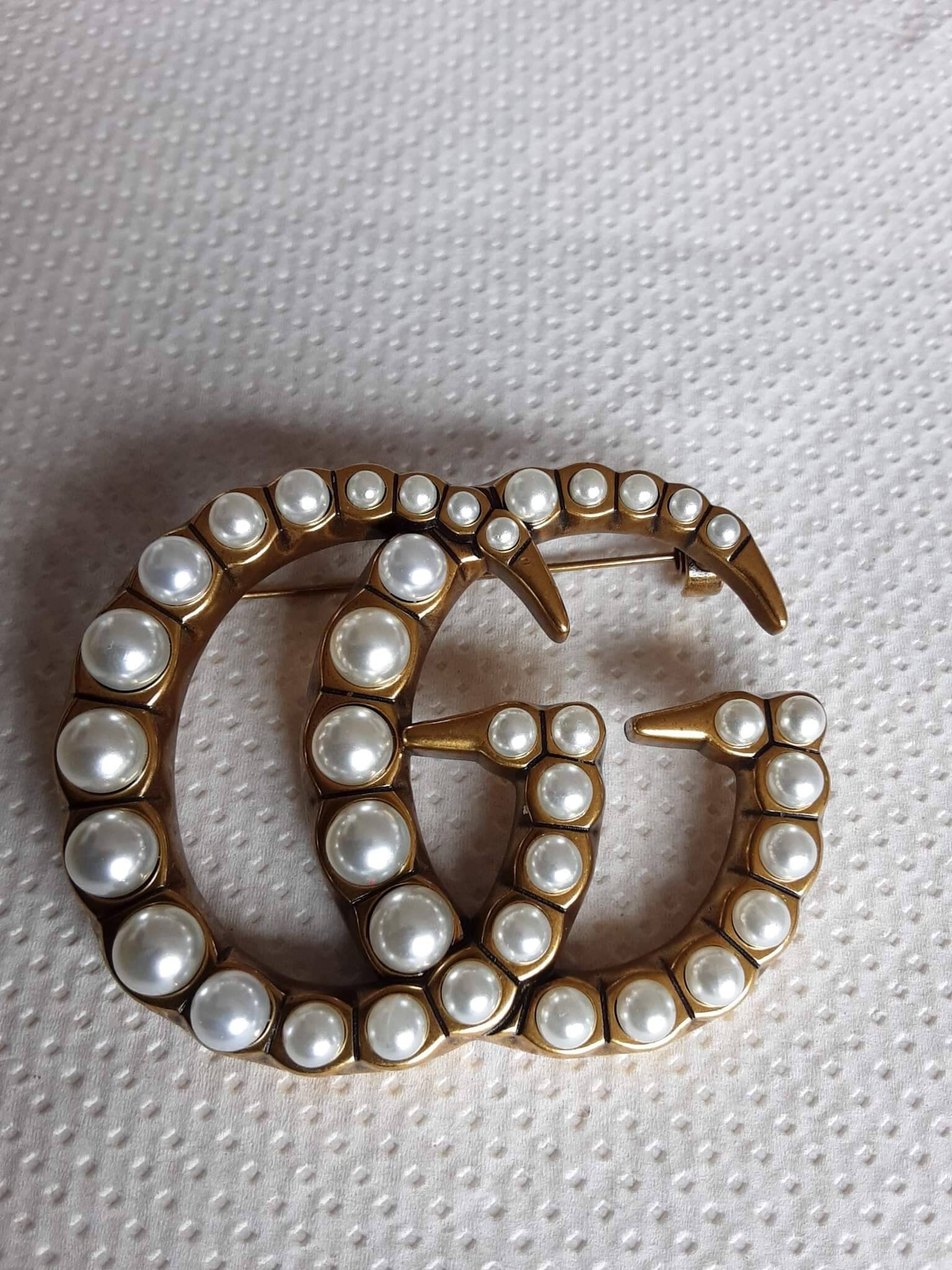 Gucci brooch pearl deals