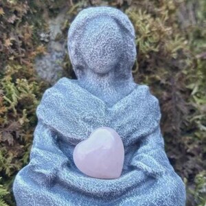 Aphrodite Goddess Statue with Rose Quartz Gemstone – Love, Passion, Healing Altar Decor - Miniature Aphrodite Goddess image 5