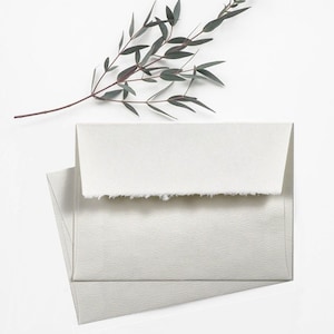 25 Natural Raw Deckled Edge Envelopes, Unique wedding envelopes, natural envelopes,fancy envelopes,modern envelopes, invitation envelopes