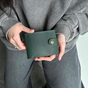 Cartera de cuero para él, regalo de Navidad para ella, billetera artesanal, billetera de cuero para mujer, billetera para hombre