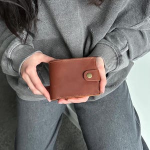 Cartera de cuero para él, regalo de Navidad para ella, billetera artesanal, billetera de cuero para mujer, billetera para hombre