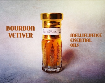 Bourbon Vetiver Essential Oil (Vetiveria zizanoides) - Refined Earthy Sweet Dry Woody Aroma - Natural Perfumery