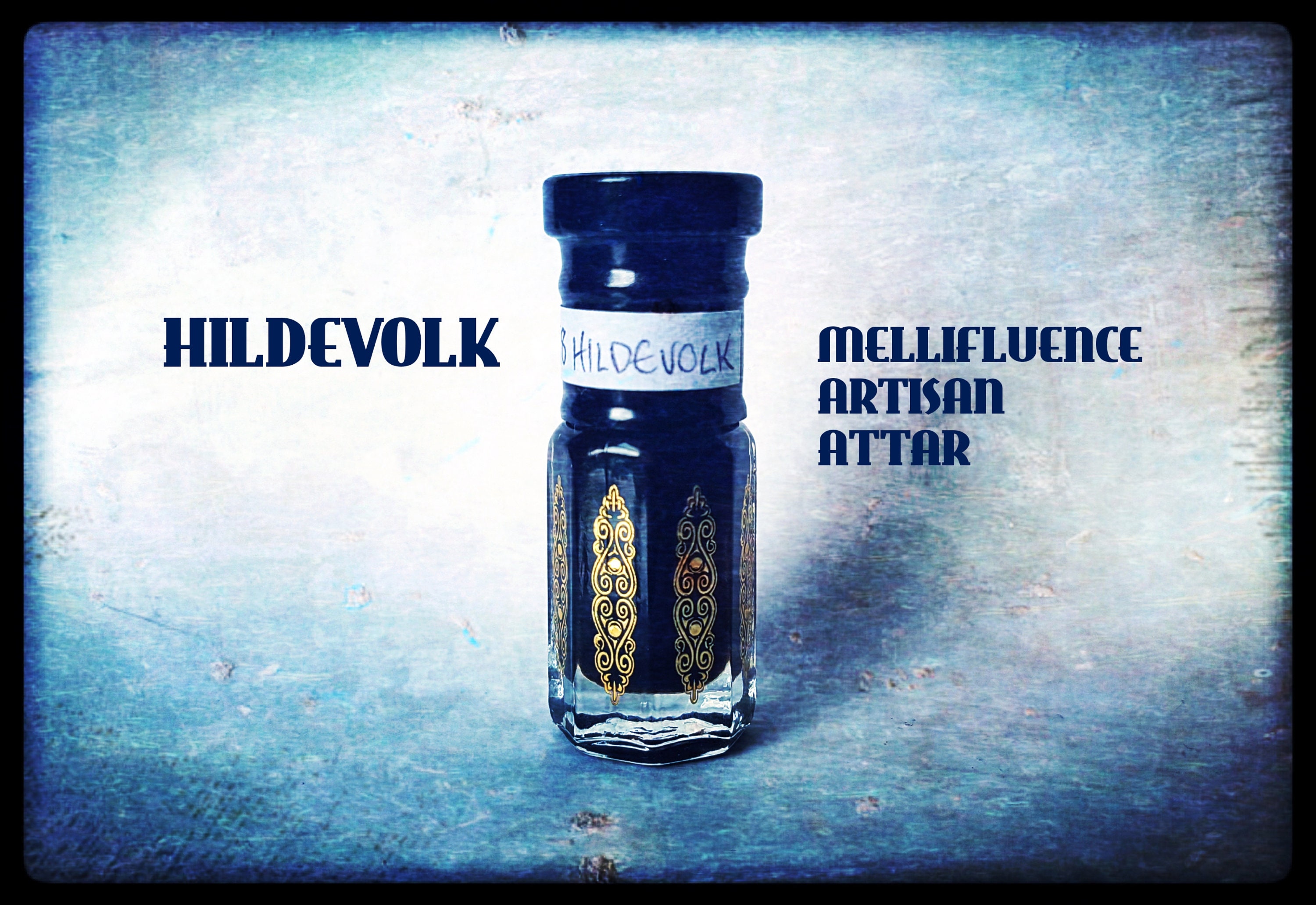 338 Hildevolk Blue Yunnan Oud Civet Blue Cypress Blue Tansy