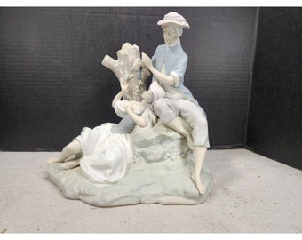 LLADRO RETIRED Figurine Romantic Pastoral Group Limited Edition Mint