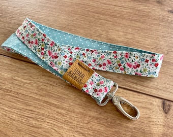 FLORENCIA Summer Millefleur • Schlüsselband Punkte Pünktchen Türkis • Lanyard Dottys  Schlüsselanhänger Stoff Blumen lang Leder genäht