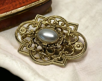 1940's Art Nouveau Design Gold Plated Faux Pearl Filigree Marcasite Brooch Unmarked Vintage Costume Jewelry