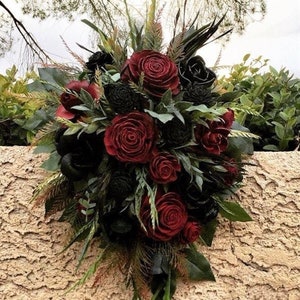 The “Ava” Gothic Wedding Wood Flower Bouquet in Dark Red and Black Wood Rose, Burgundy Goth Bouquet, Scent Options, Keepsake,