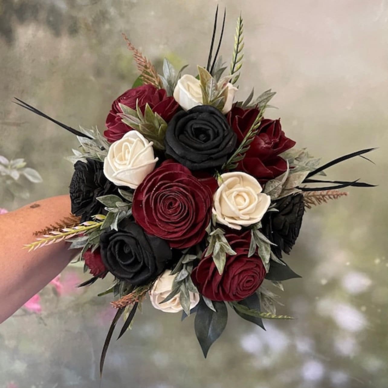 Red Black And White Wedding Bouquets Bouquet Of Flowers Black White Rose  Calla Lily Sola Wood, image size:1284x1284