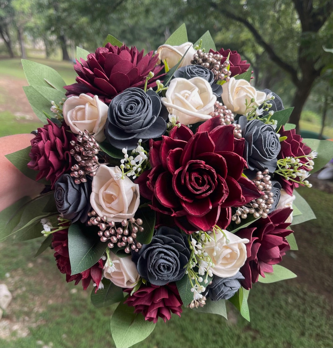 w.o.d.　F.L.O.W.E.R.S. The FTD® Whispering Love™ Arrangement in Rainsville, AL