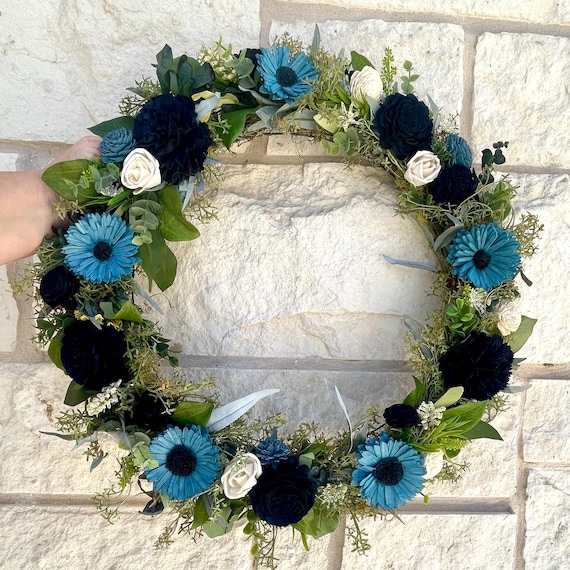 Blue Daisy Wood Flower Wreath – Teal Steel Dusty Blue Navy Home