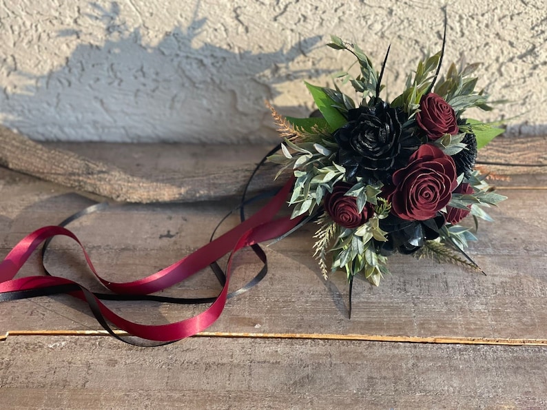 The Ava Gothic Wedding Wood Flower Bouquet in Dark Red and Black Wood Rose, Burgundy Goth Bouquet, Scent Options, Keepsake, TOSS BOUQ/STREAMERS