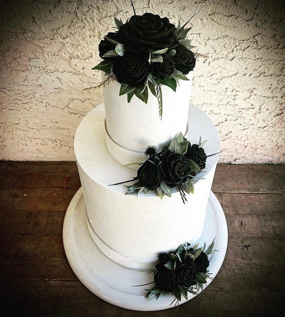 Black Rose Gold flower cake - Edible Perfections