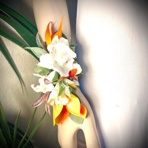 Hawaiian Lei Beach Wedding Flowers, Summer Hair Flowers, Quality Tropical Haku Lei, Wrist Kupe&#39;e, Ankle Kupe&#39;e, Tropical Flowers | KAI