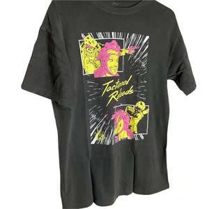 TACTICAL RELOAD Anime Character Gray T Shirt MEDIUM
