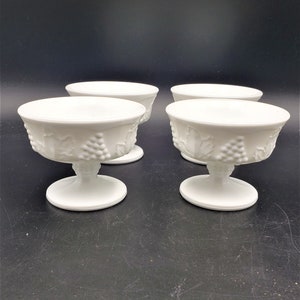 Westmoreland Harvest Grape colony Milk Glass footed Sherbet pudding Compote Dessert stand dishes Set of 4