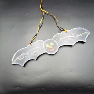 Halloween hanging Funny Flying Bat Wood Hand Painted Tole Paint Vintage