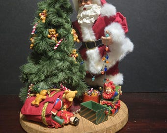 Kirkland Snow Globe Music Plays Here Comes Santa Claus 1980-1990's