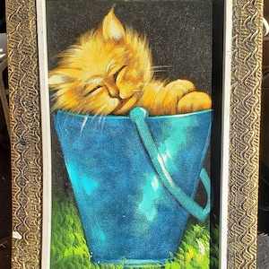 Vintage paint on velvet 12&quot; x 17&quot; kitten in a bucket, Arts and crafts, 1970s, Framed.