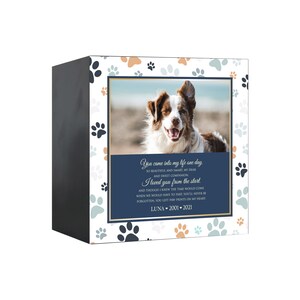 Pet Memorial Shadow Box Urn for Animal Ashes | Dog Urn for Ashes | Cat Urn for Ashes | Dog Memorial Gifts | Cat Memorial Gifts