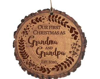 Grandparent Gifts for Christmas | Personalized Family Ornament | Wooden Christmas Decorations | Nana and Papa Gifts | Wood Slice Ornament