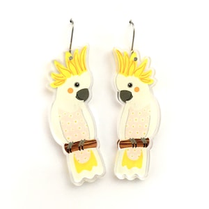 Sulphur-Crested Cockatoo made from 100% recycled acrylic, ethical, original artwork, eco-friendly, light weight, statement, Australia bird