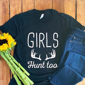 Women&#39;s Hunting Shirt • Deer Hunting T-Shirt • Hunting Shirt • Hunting Gift • Gift for Hunter • Hunting Hoodie • Hunter Sweatshirt