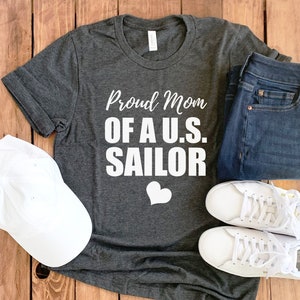 US Sailor Mom Shirt • US Sailor Mom Gift • Navy Mom T-Shirt • Proud Navy Mom • Military Mom Shirt • Gift For Navy Mom • Navy Mother