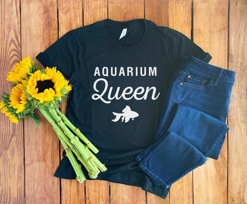 Aquarium Lover T-shirt • Aquarium Shirt • Fish Lover Shirt • Aquarium Lover Gift • Fish Collector Gift • Aquarium Fish Lovers • Unisex Tee bild 1