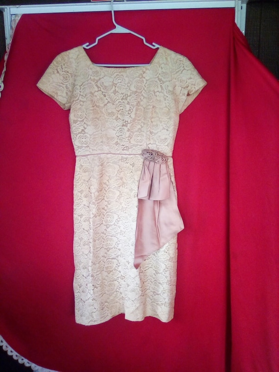 Vintage 50s lace party/ dinner dress - image 1