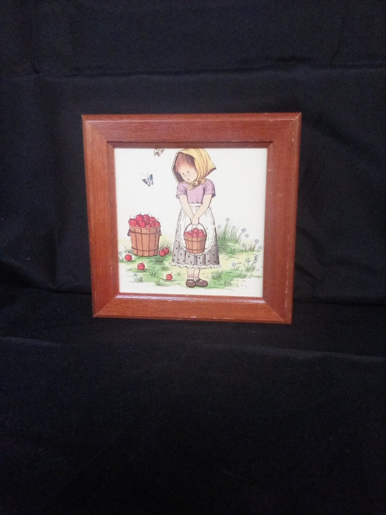 Vintage Square wood jewelry box girl with apples