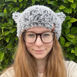 Faux Fur Cat Ear Beanie: Kawaii Fleece Hat, Cat Ear Beanie, Cat Beanie, Cat Ears, Fluffy Beanie, Furry Hat, Cat Ear Hat, Fleece Beanie, Cat