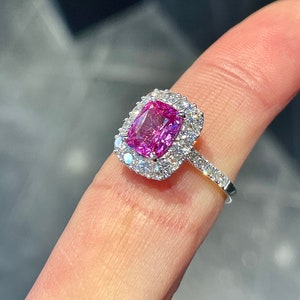 1.63ct Center vivid pink cushion cut natural Ceylon sapphire in a 18k white gold 1ct total G VS natural setting top halo style