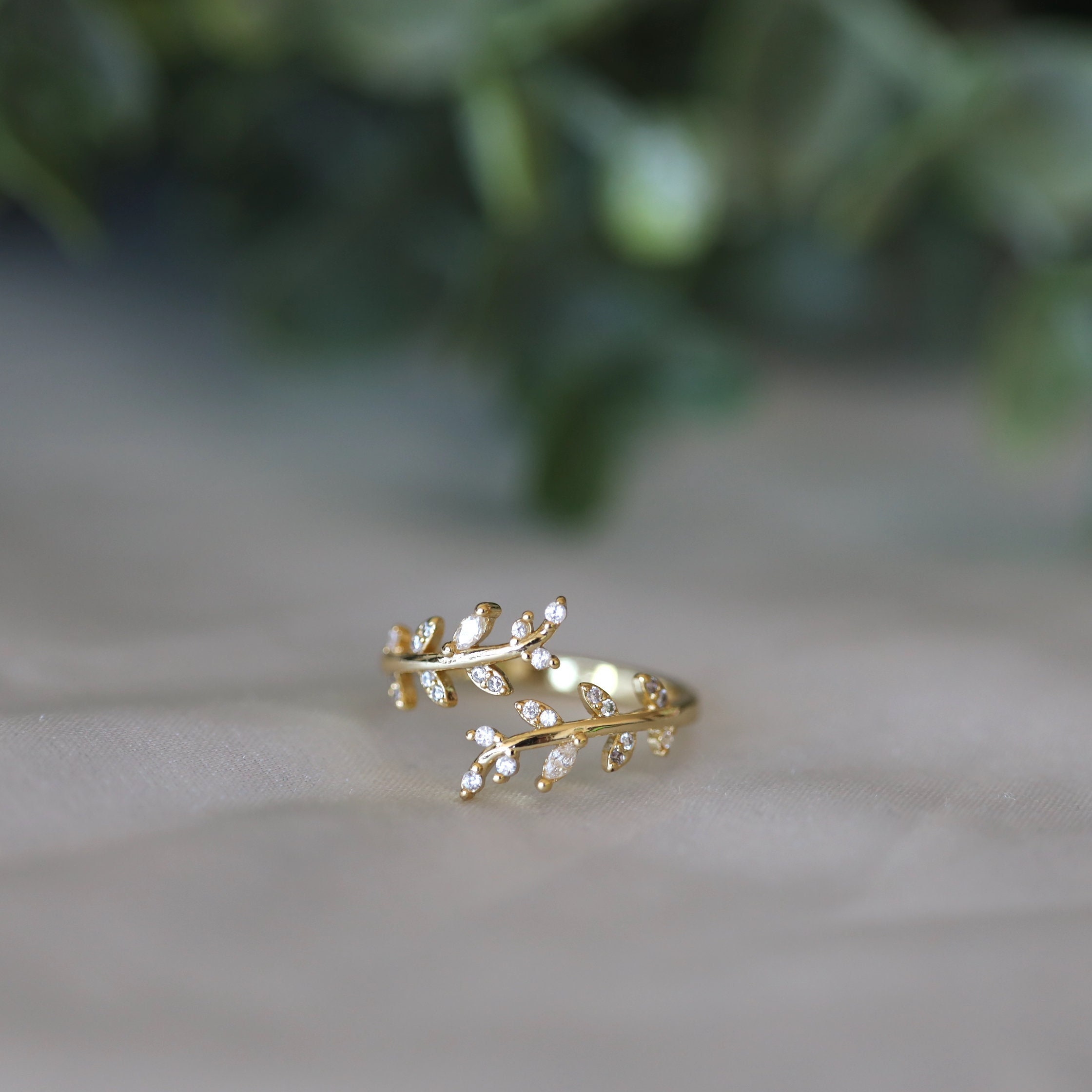Gold Vine Ring - Etsy