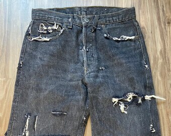 Vintage 501-0658 Levi's Holy Distressed Stringy Black Denim Jeans