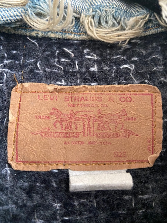 Vintage 2 Pocket Levi's Denim Blanket Lined Natur… - image 3