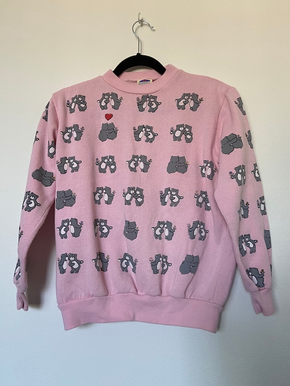 Vintage Care Bear Style Cartoon Love Bear Pullover Sweatshirt