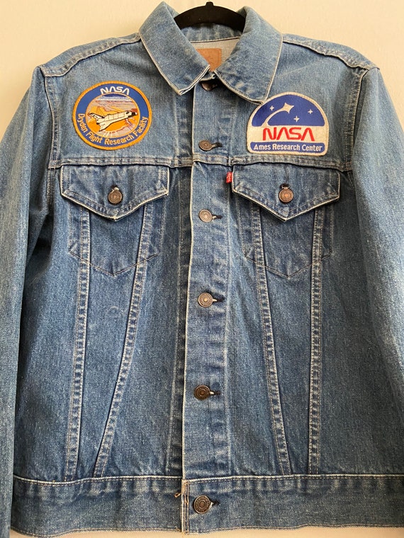 Vintage 2 Pocket Levi's Denim NASA & AMA '84 Moto… - image 2