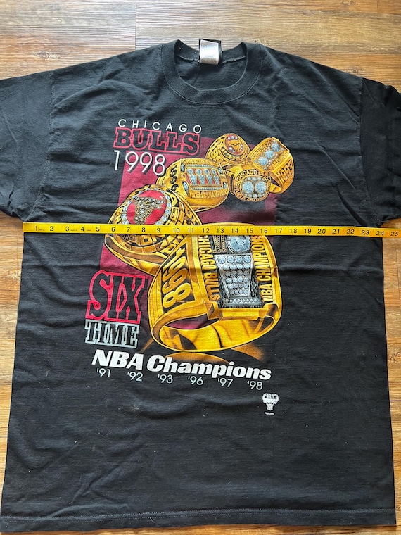 Vintage Chicago Bulls 1998 Six Time NBA Champions Ring Basketball