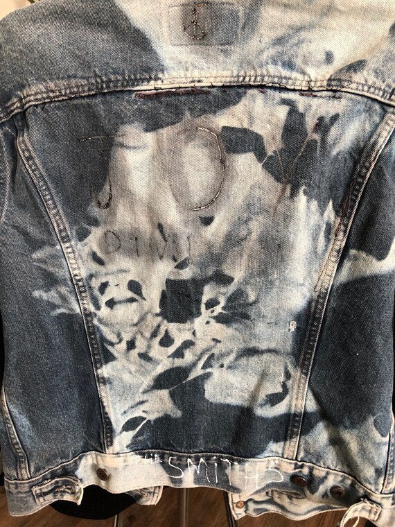 Vintage 1980's LEVIS 4 Pocket Acid Wash Embellish… - image 6