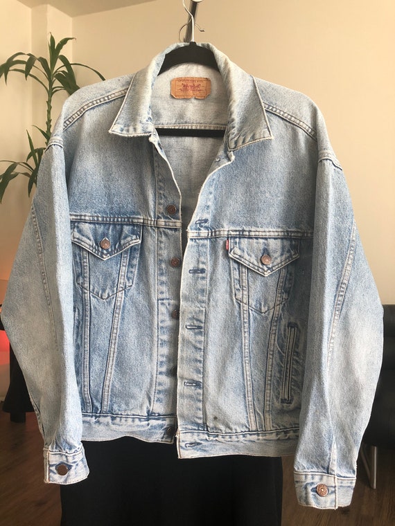 Vintage LEVIS 4 Pocket Denim Jean Jacket - image 1