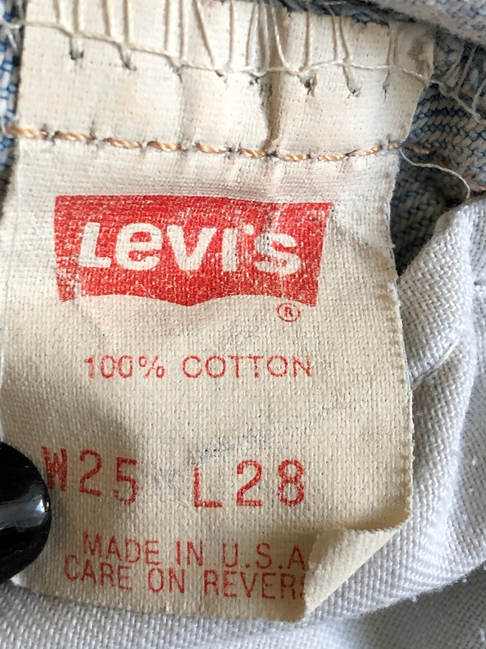 levis with zip fly
