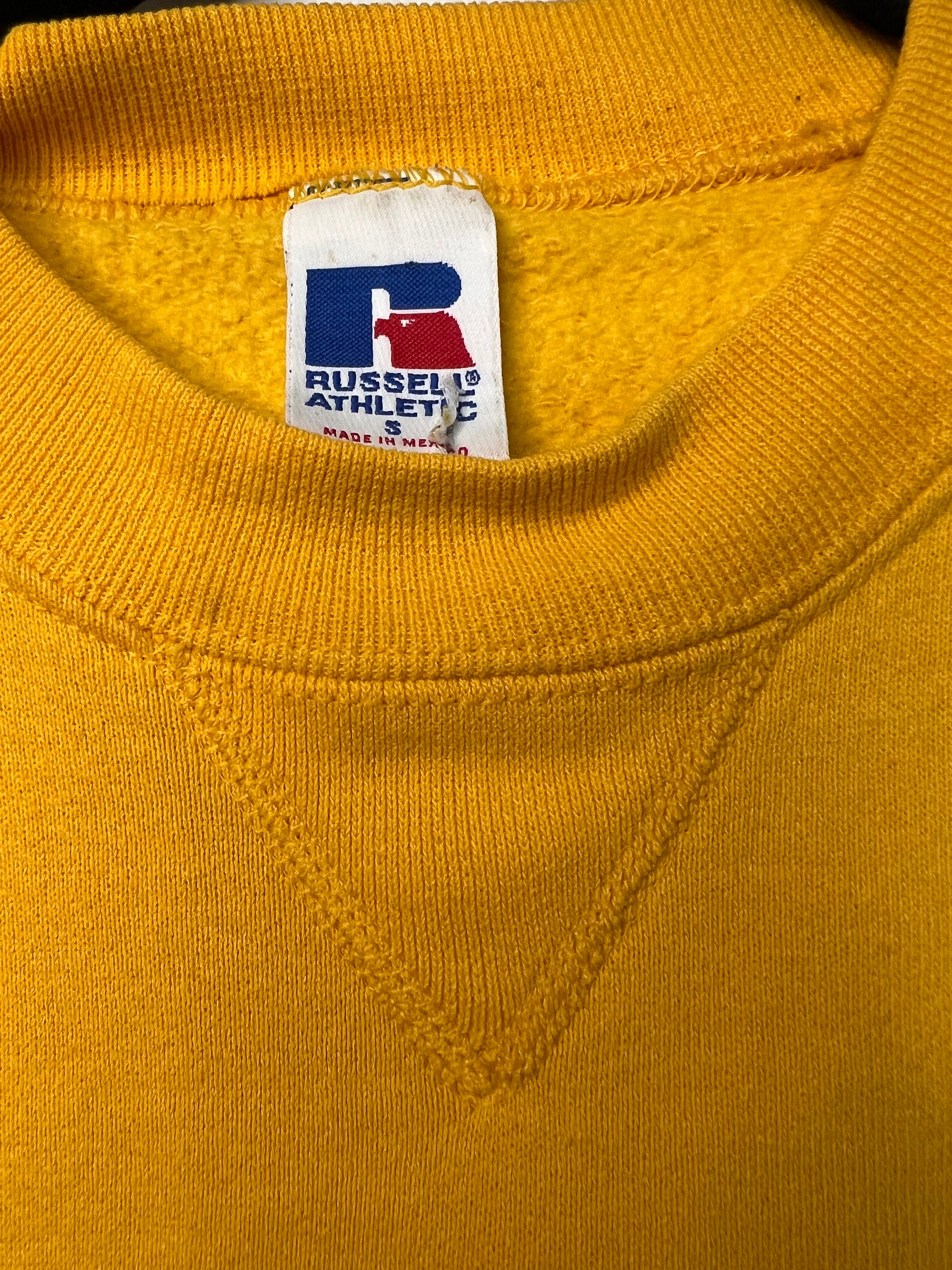 Vintage Plain Yellow Russell Athletic Pullover Crewneck Sweatshirt 