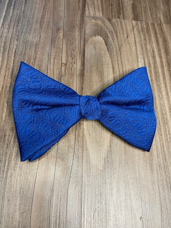 Vintage 1950's Ormond NYC Coronel Blue Clip On Bow