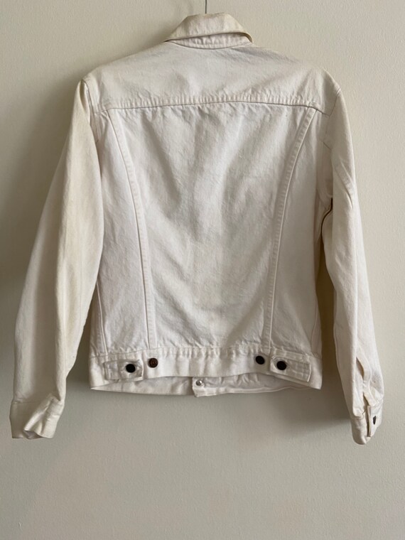 Vintage 2 Pocket Levi's White Denim Jean Jacket - image 6